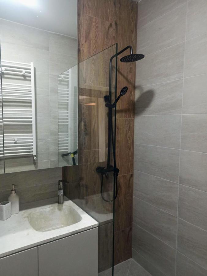 Stylish, Modern 2 Rooms Flat With City View, Near Presidential Palace Bukarest Exterior foto